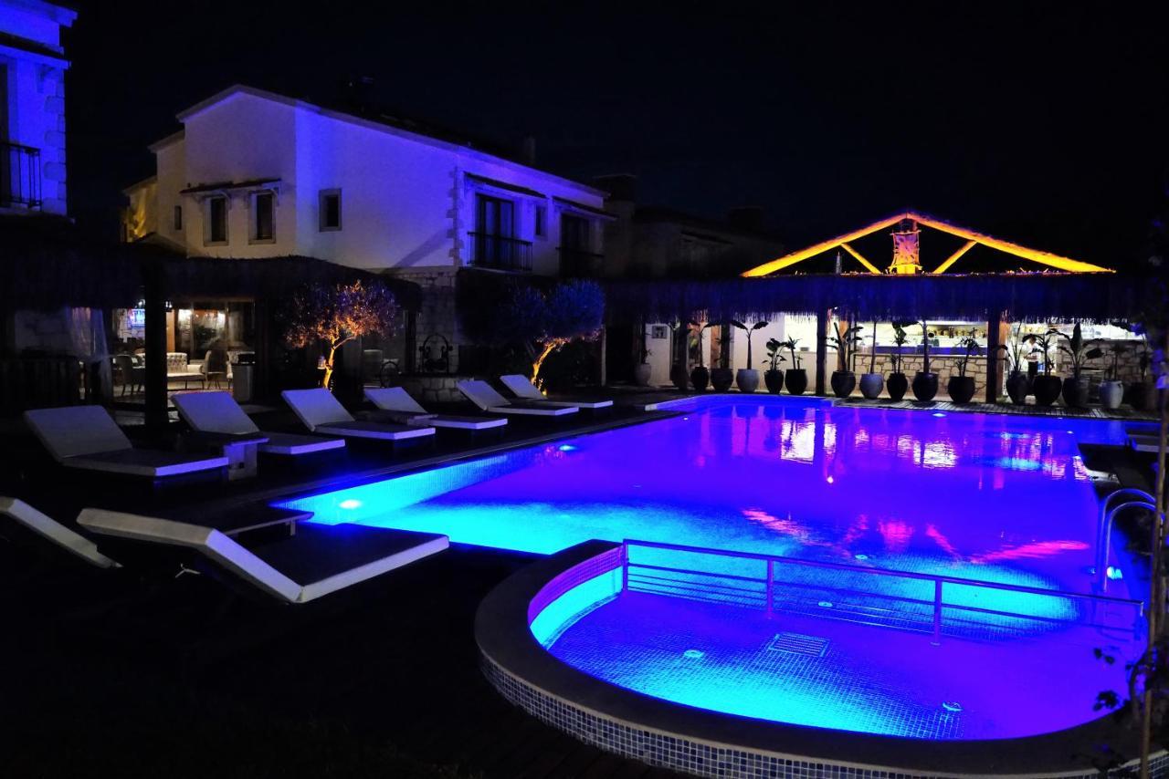 Albeon Luxury Hotel - アラカティ エクステリア 写真