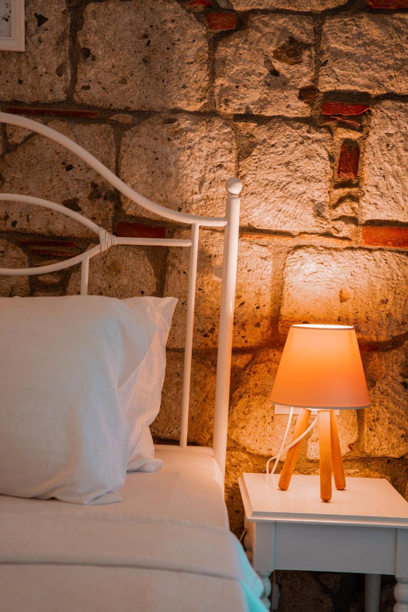 Albeon Luxury Hotel - アラカティ エクステリア 写真