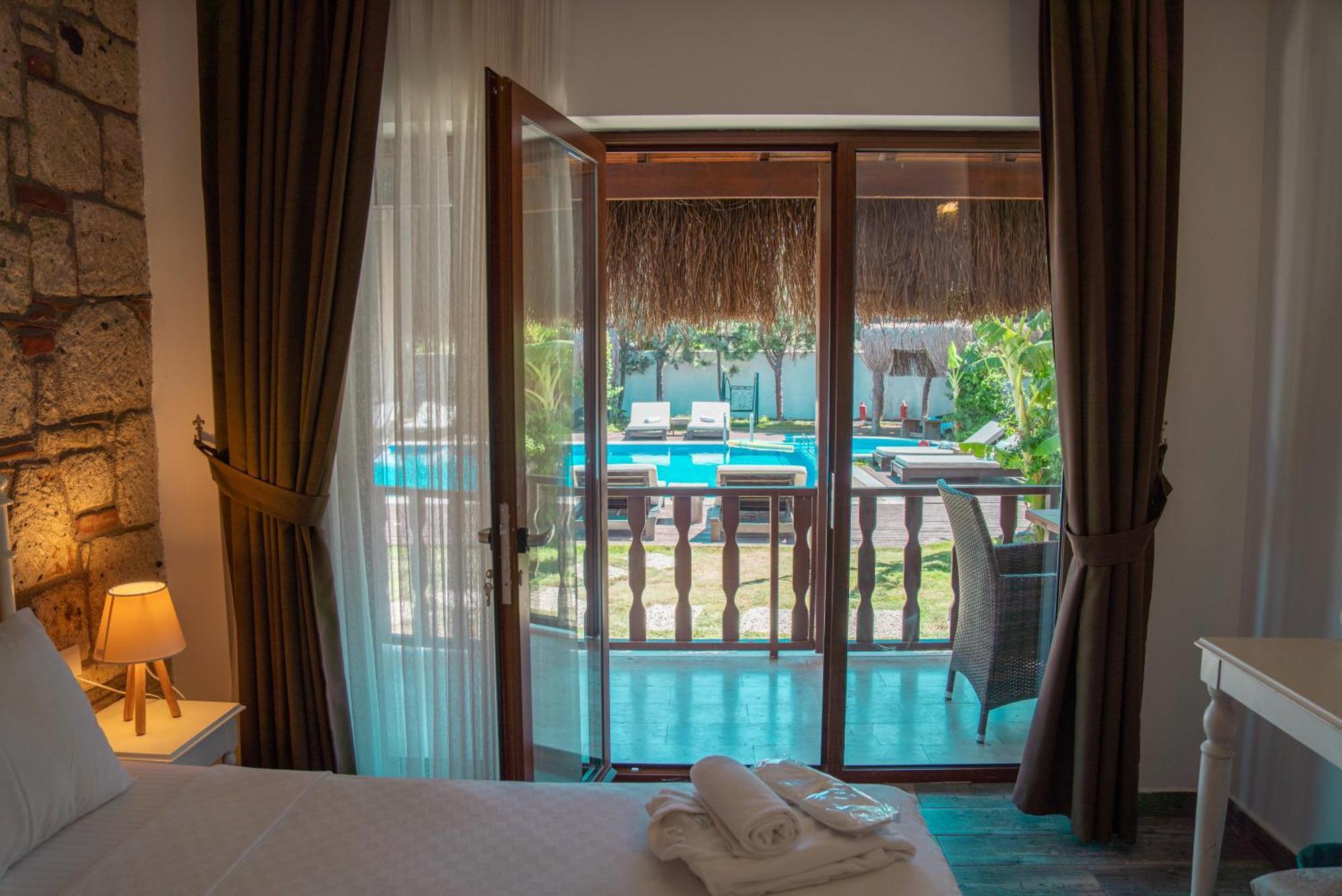 Albeon Luxury Hotel - アラカティ エクステリア 写真